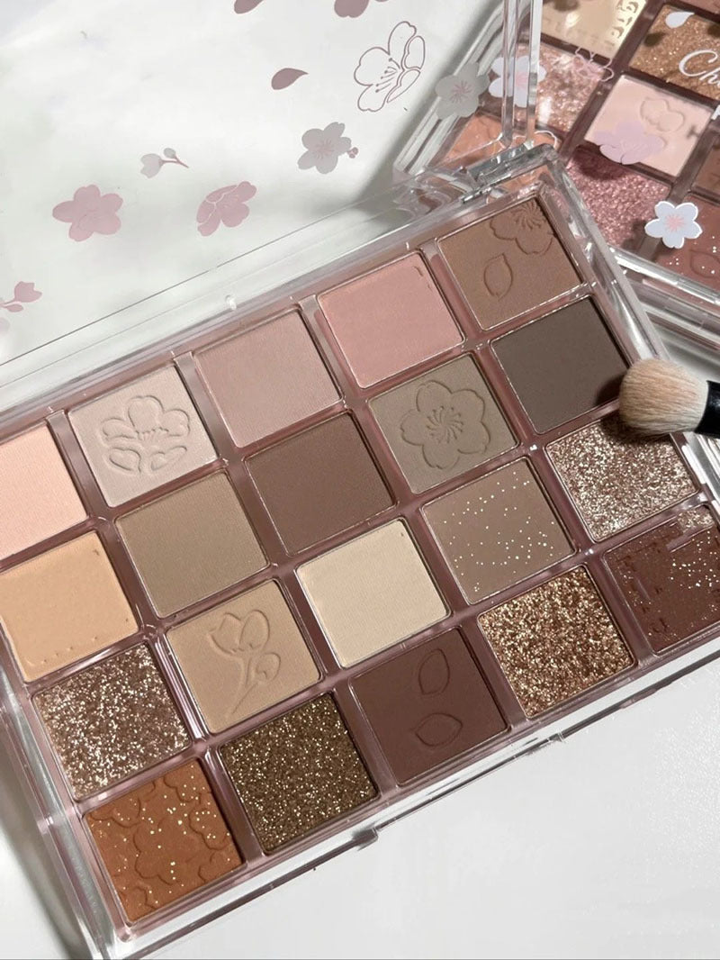 Matte Pearl Eyeshadow Palette