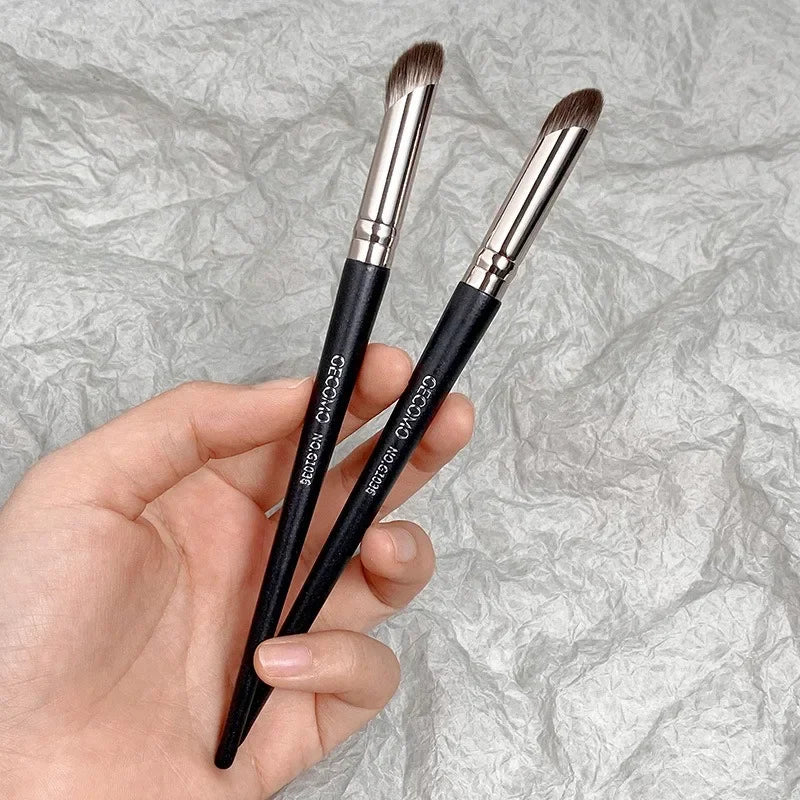 Precision Concealer Brush